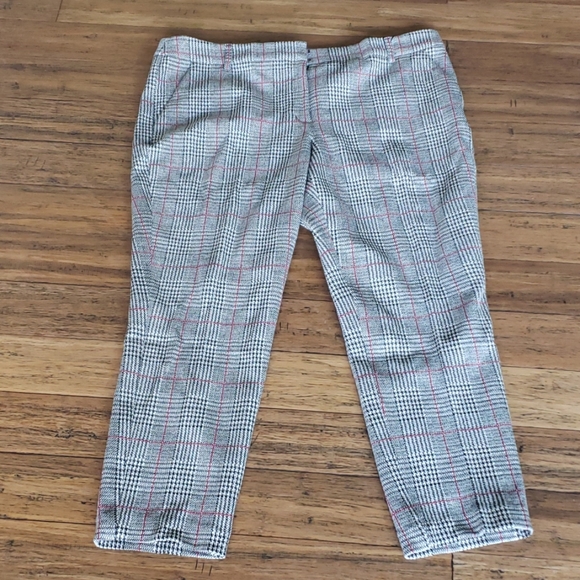 Express Mid Rise Plaid Columnist Ankle Pant - Picture 4 of 8
